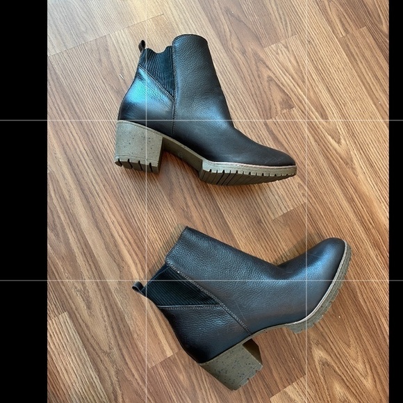 LIVELY BOOTIE Dr. Scholl's Original Collection - Picture 1 of 16